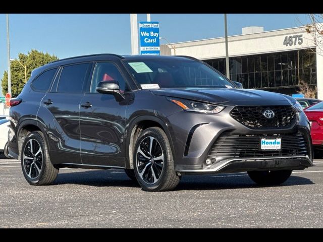 2021 Toyota Highlander XSE