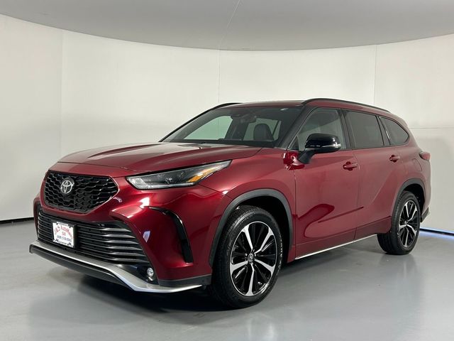 2021 Toyota Highlander XSE