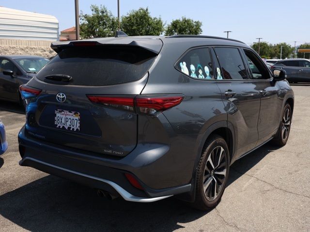 2021 Toyota Highlander XSE