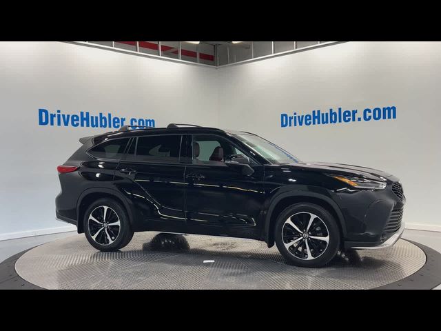 2021 Toyota Highlander XSE