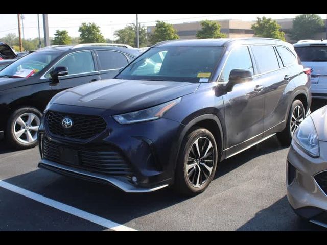 2021 Toyota Highlander XSE