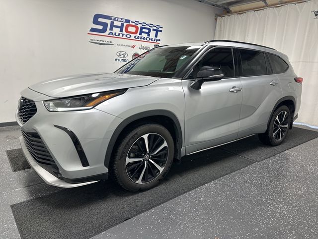 2021 Toyota Highlander XSE