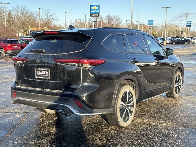 2021 Toyota Highlander XSE