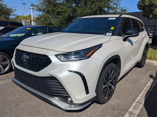 2021 Toyota Highlander XSE