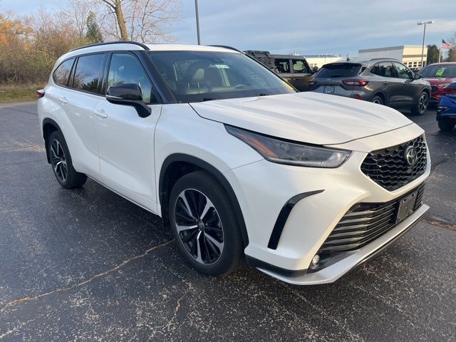 2021 Toyota Highlander XSE