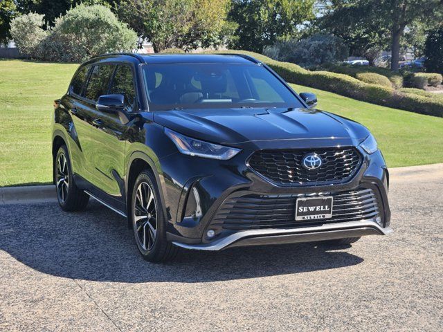 2021 Toyota Highlander XSE