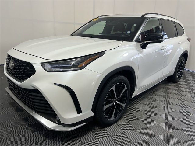 2021 Toyota Highlander XSE