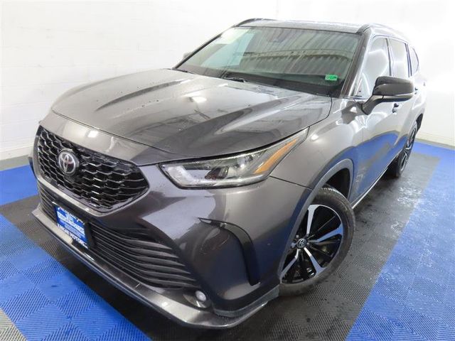 2021 Toyota Highlander XSE