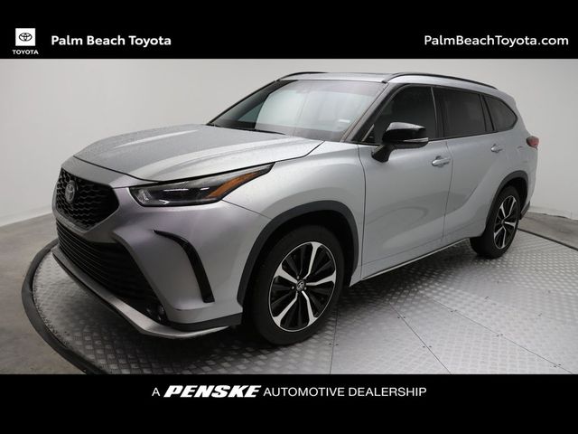 2021 Toyota Highlander XSE