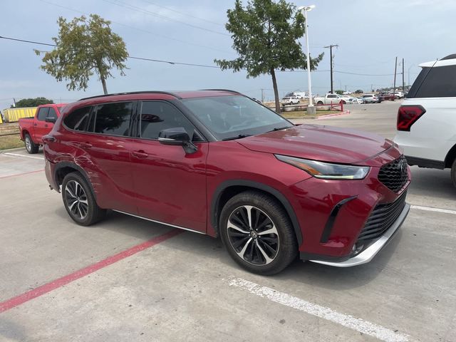 2021 Toyota Highlander XSE