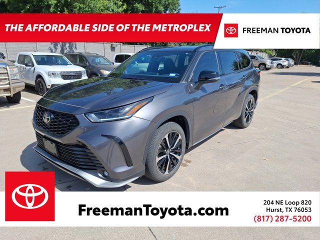 2021 Toyota Highlander XSE