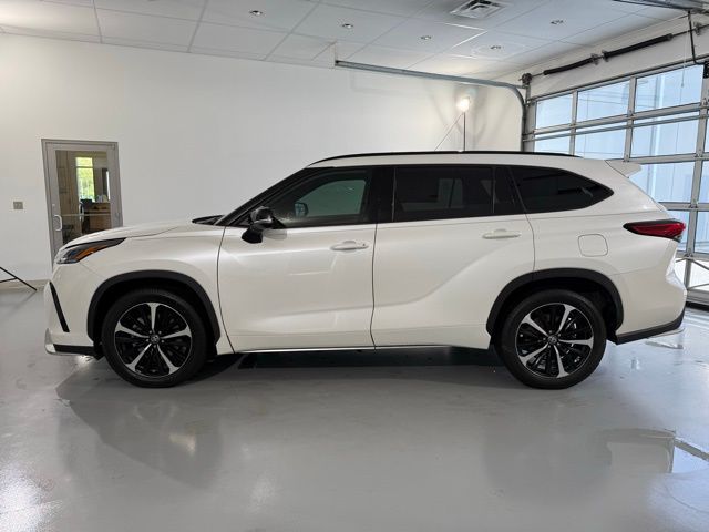 2021 Toyota Highlander XSE