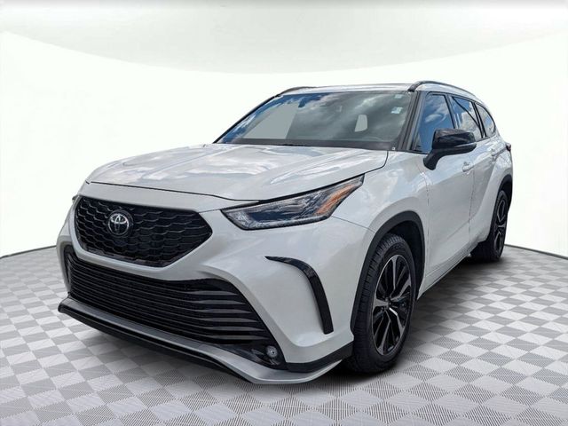 2021 Toyota Highlander XSE