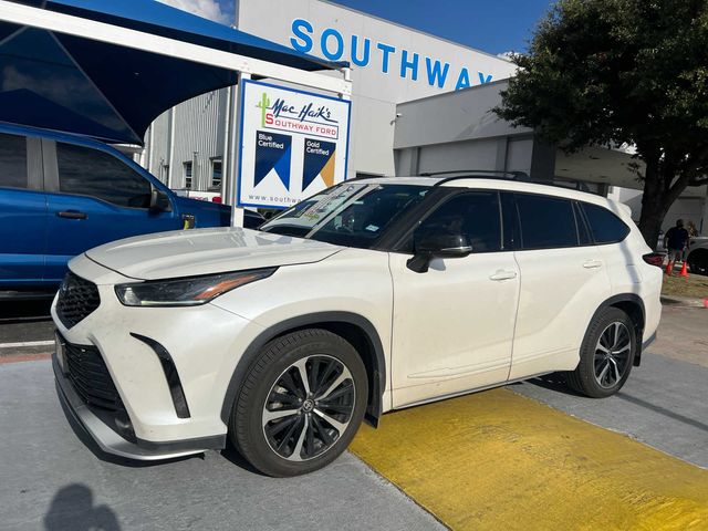 2021 Toyota Highlander XSE