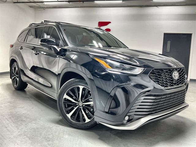 2021 Toyota Highlander XSE