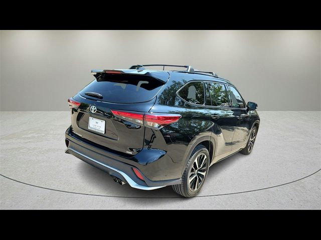 2021 Toyota Highlander XSE