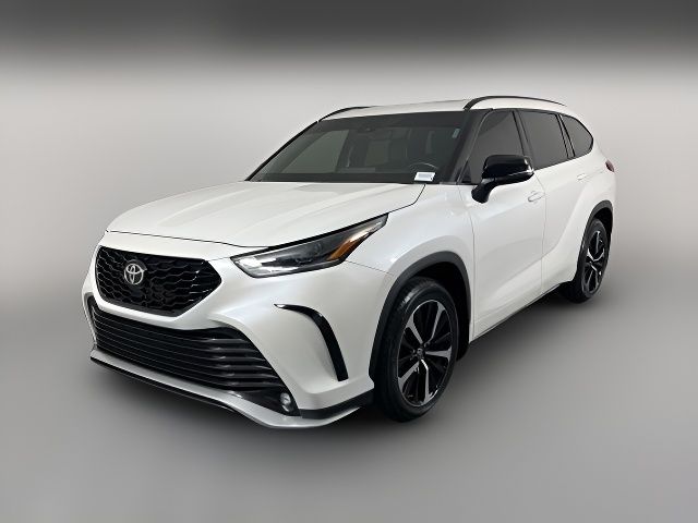 2021 Toyota Highlander XSE