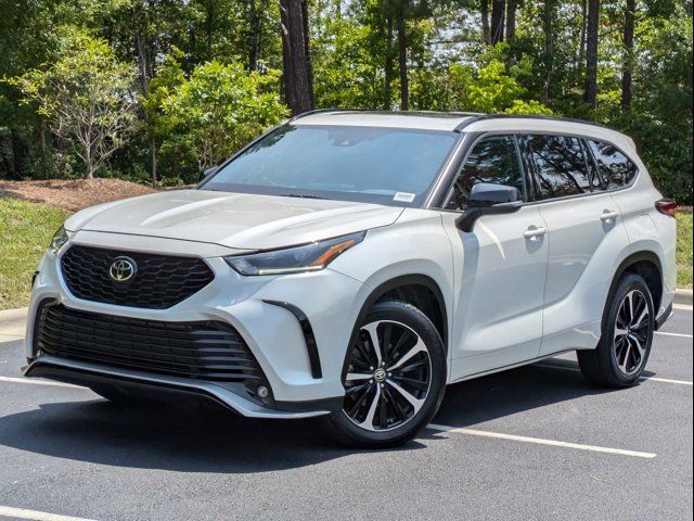 2021 Toyota Highlander XSE