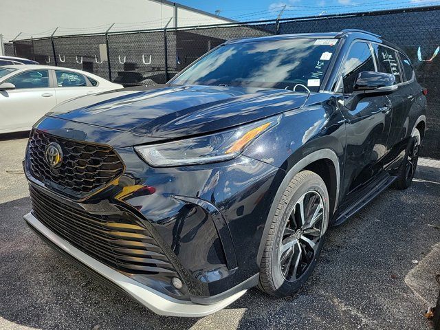 2021 Toyota Highlander XSE