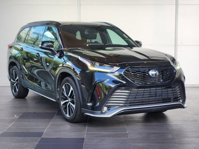 2021 Toyota Highlander XSE