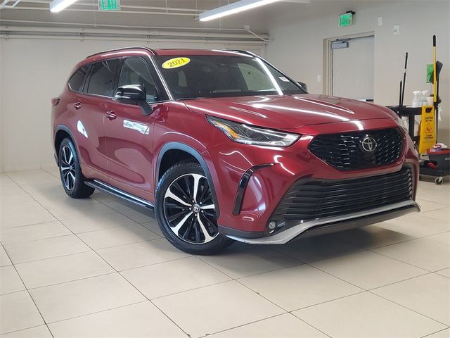 2021 Toyota Highlander XSE