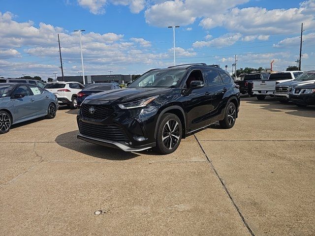 2021 Toyota Highlander XSE