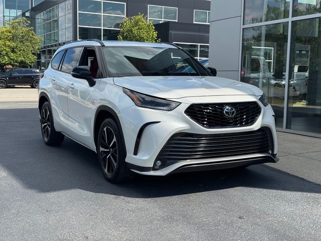 2021 Toyota Highlander XSE