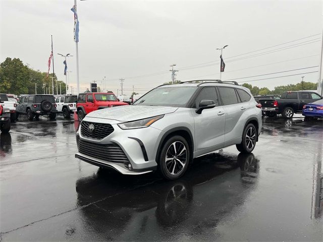 2021 Toyota Highlander XSE