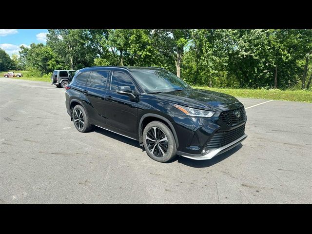 2021 Toyota Highlander XSE