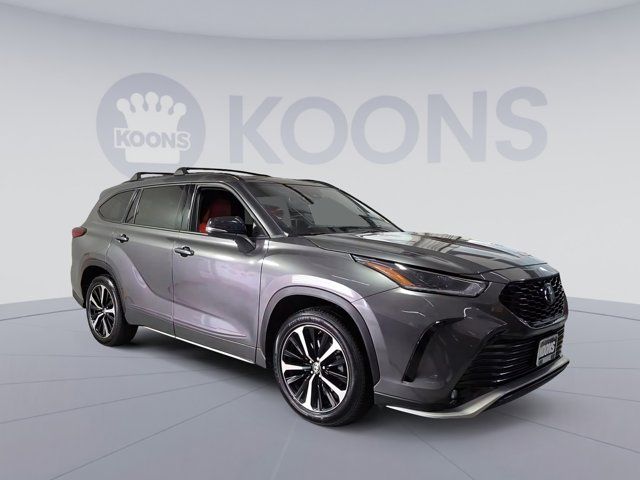 2021 Toyota Highlander XSE