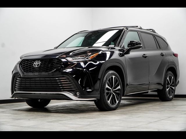 2021 Toyota Highlander XSE