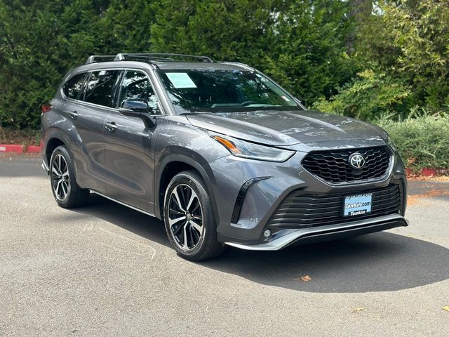 2021 Toyota Highlander XSE