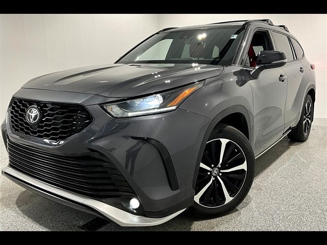 2021 Toyota Highlander XSE