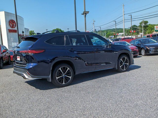 2021 Toyota Highlander XSE