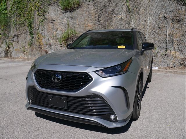 2021 Toyota Highlander XSE