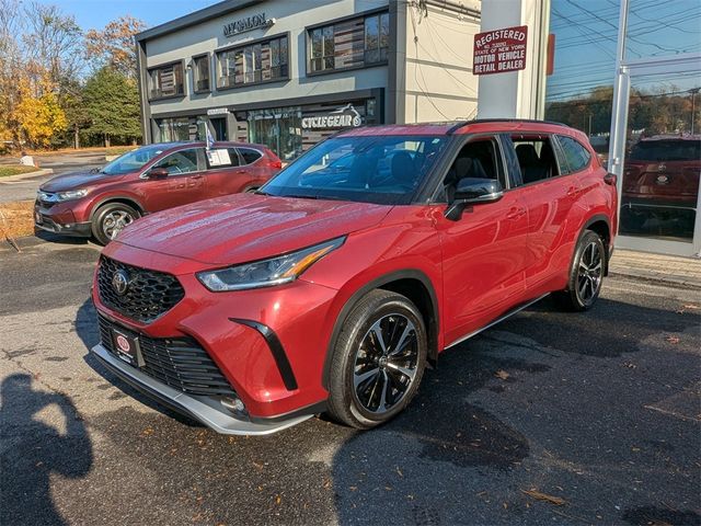 2021 Toyota Highlander XSE