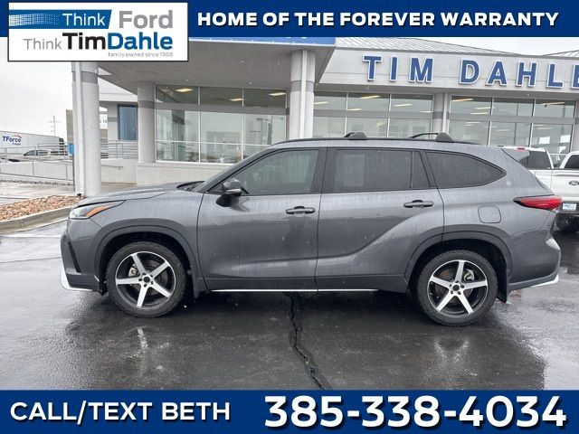 2021 Toyota Highlander XSE