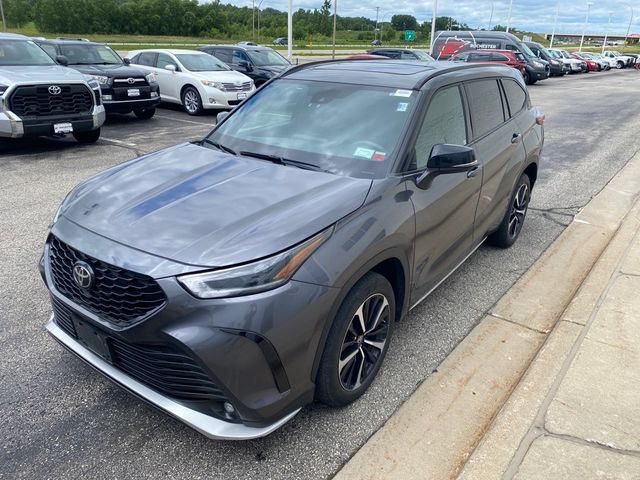 2021 Toyota Highlander XSE