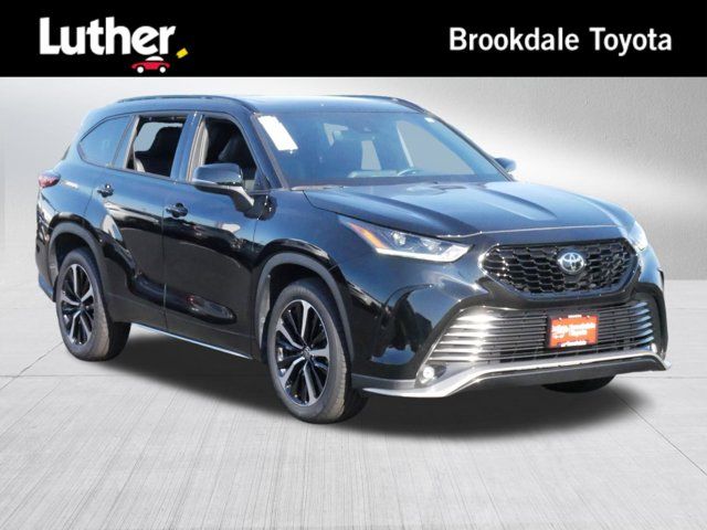 2021 Toyota Highlander XSE