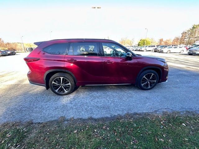 2021 Toyota Highlander XSE