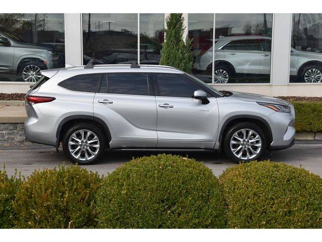 2021 Toyota Highlander Hybrid Limited