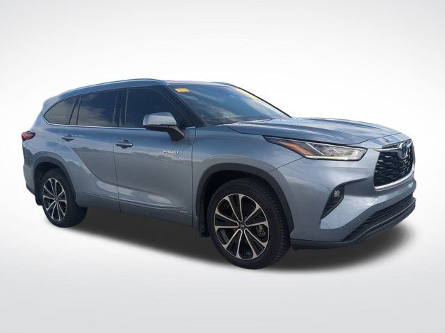 2021 Toyota Highlander Hybrid Limited