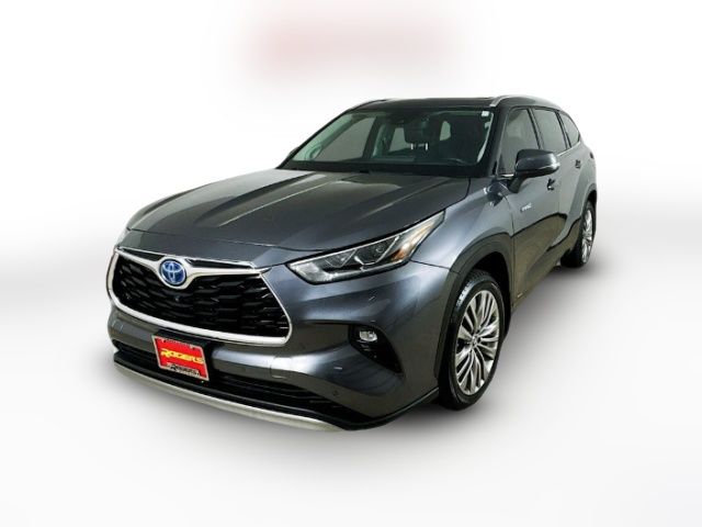 2021 Toyota Highlander Hybrid Platinum