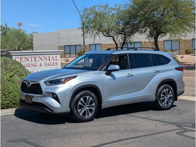 2021 Toyota Highlander Hybrid XLE