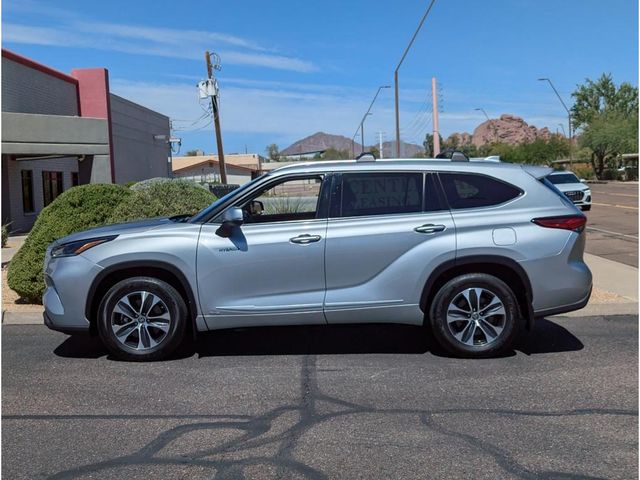 2021 Toyota Highlander Hybrid XLE