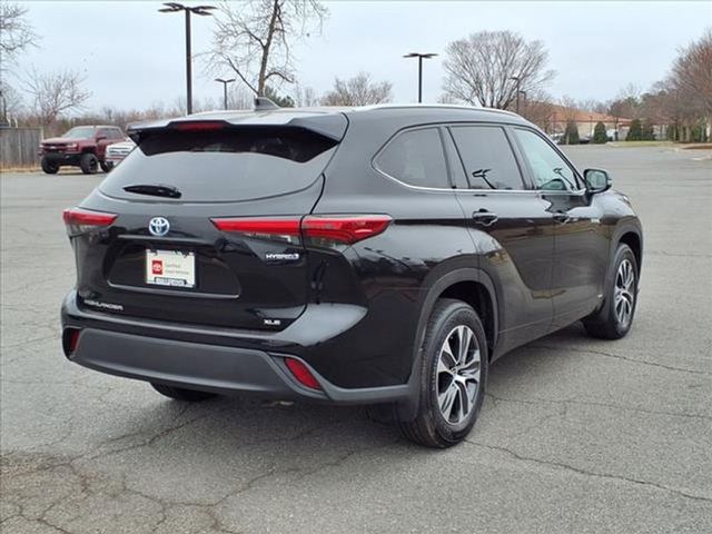 2021 Toyota Highlander Hybrid XLE