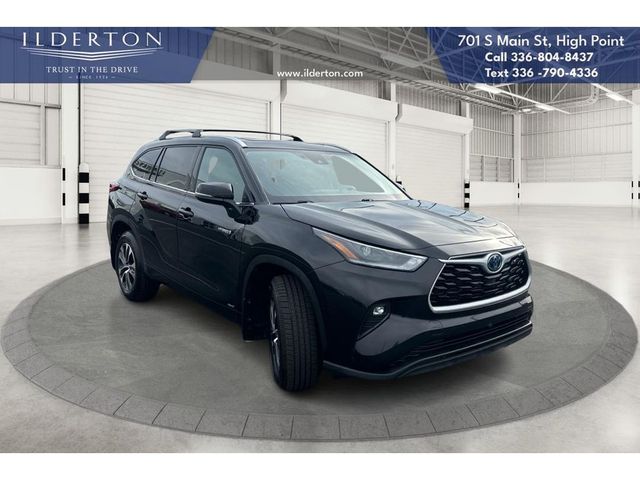 2021 Toyota Highlander Hybrid XLE