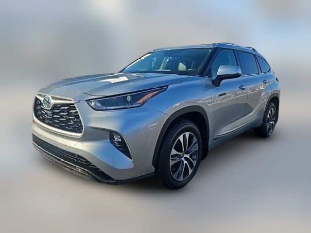 2021 Toyota Highlander Hybrid XLE