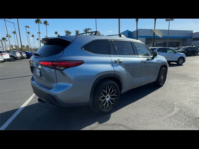 2021 Toyota Highlander Hybrid LE