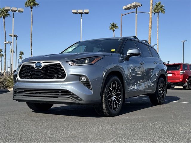 2021 Toyota Highlander Hybrid LE